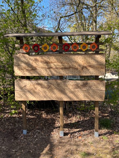 Nisthilfe für Wildbienen